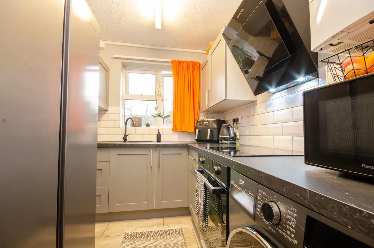 Harbourne Gardens, West End, Southampton, SO18 3LZ, photo 4