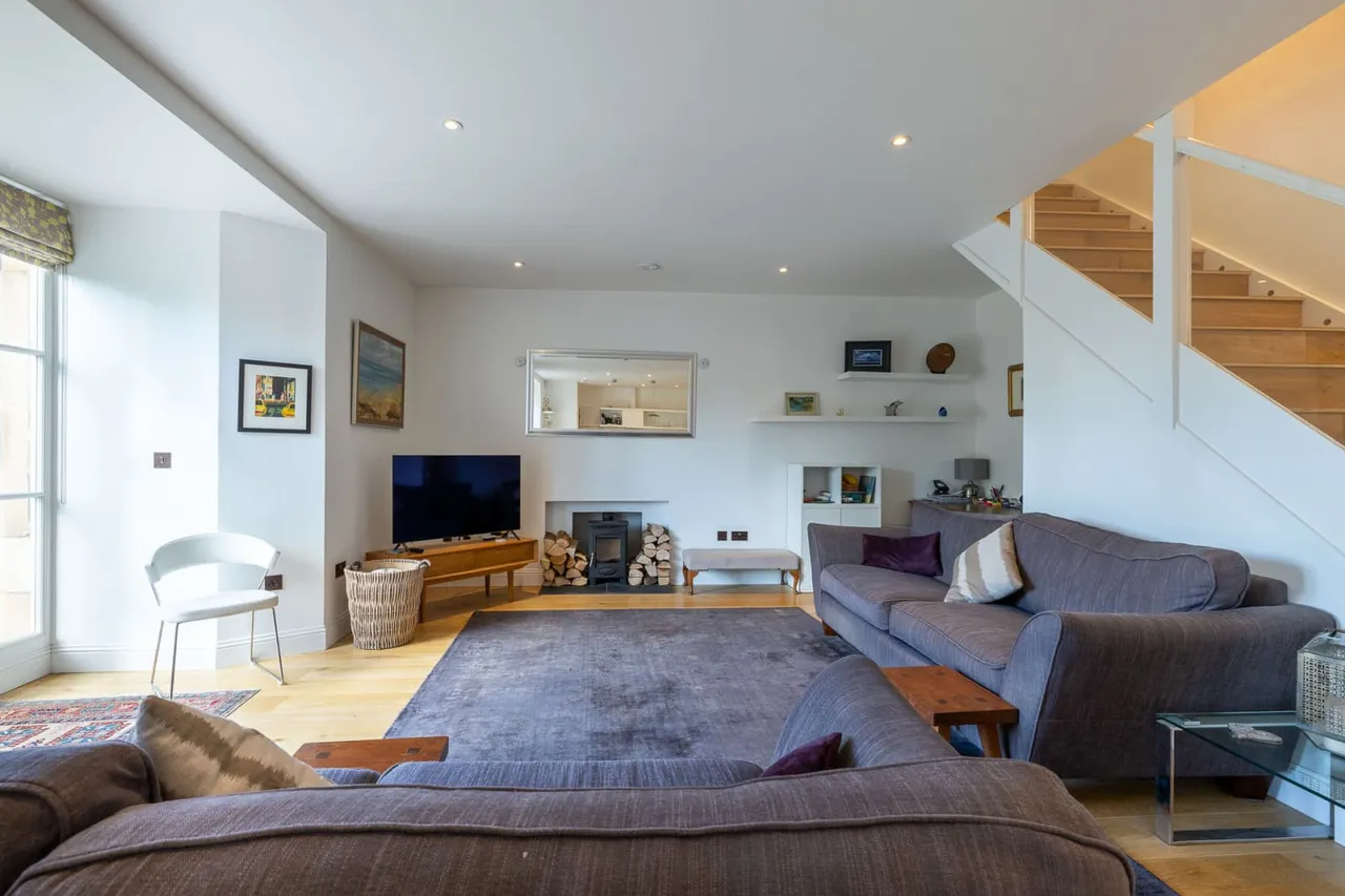2 Knowehead House, Dundee Road, Perth, Perth and Kinross, PH2 7EY, photo 6