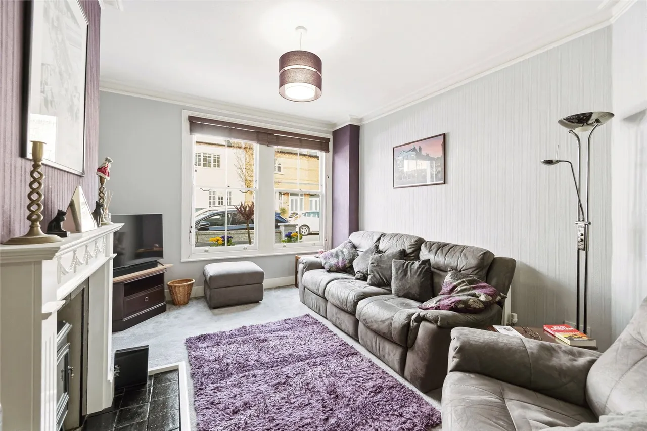 Gould Road, Twickenham, TW2 6RN, photo 4