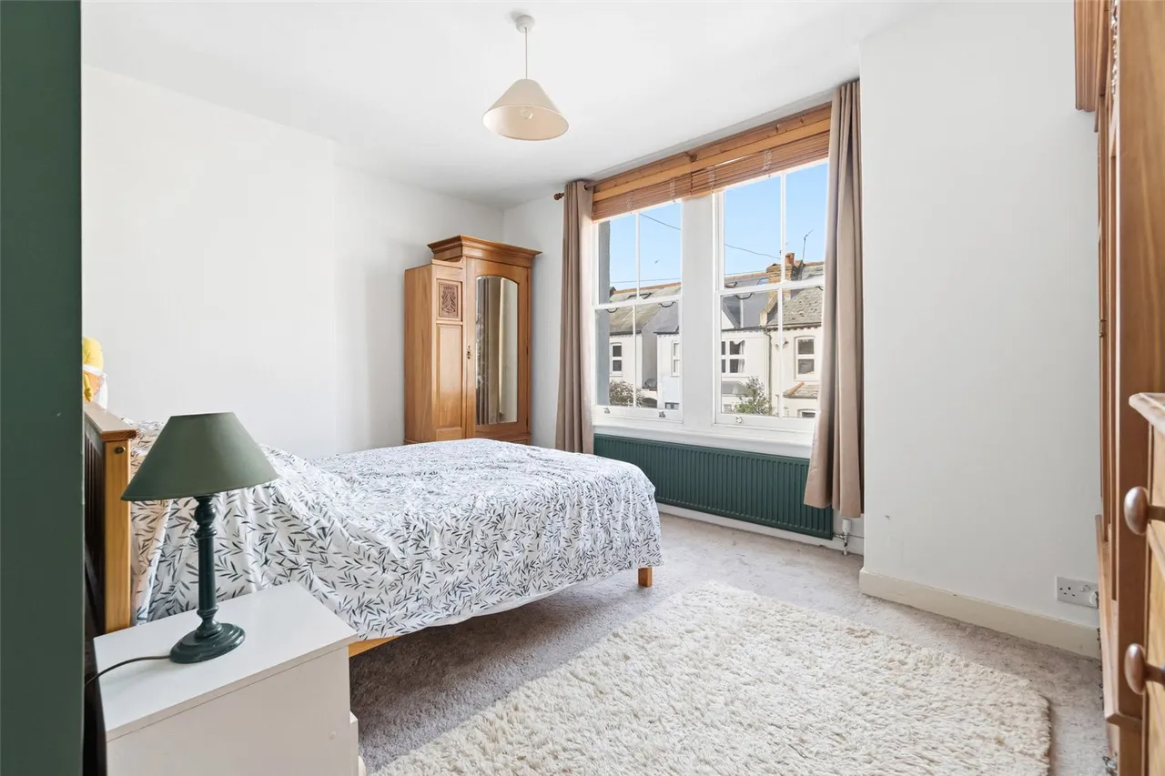 Gould Road, Twickenham, TW2 6RN, photo 6