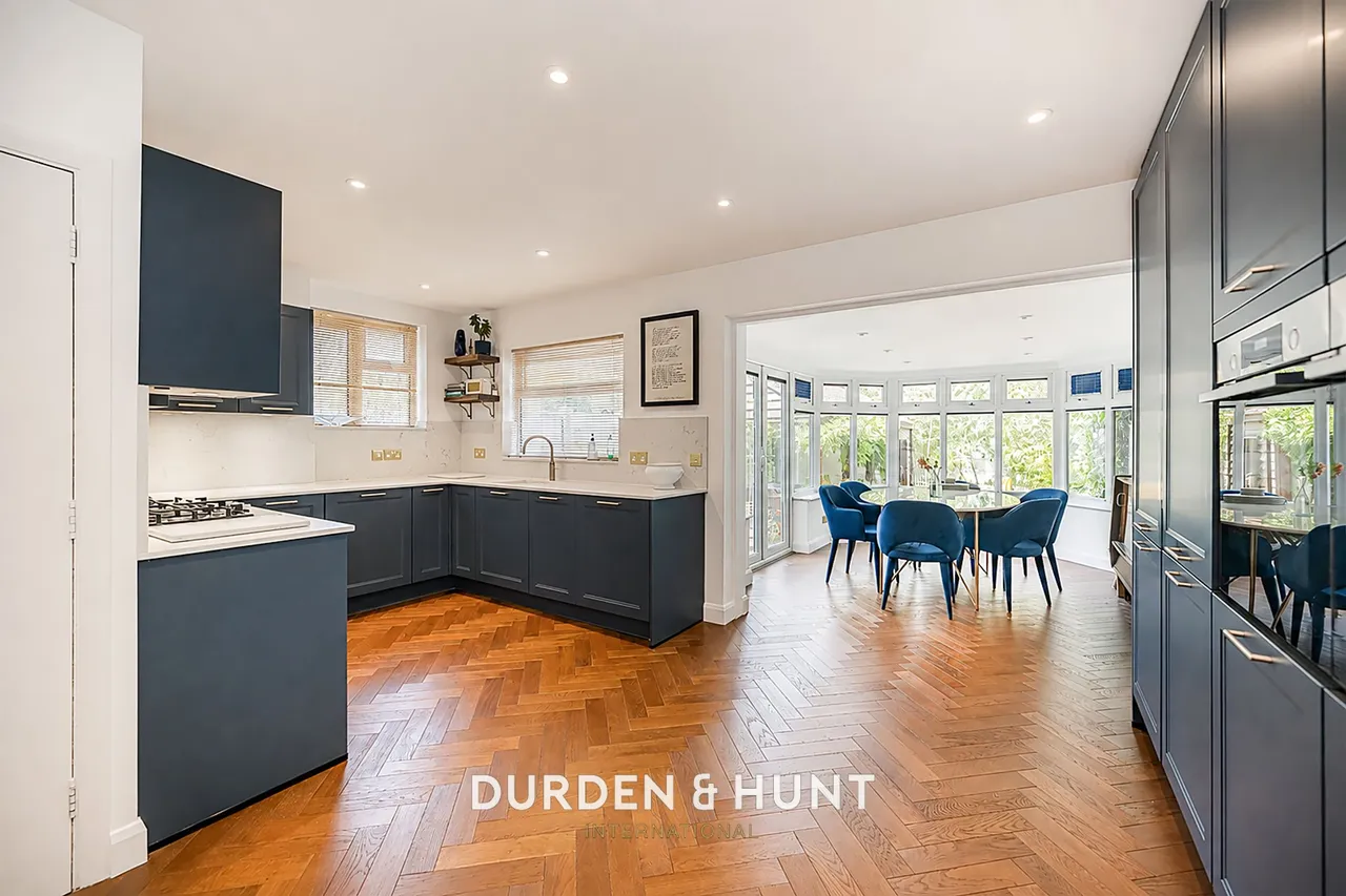 Hycliffe Gardens, Chigwell, IG7, photo 4