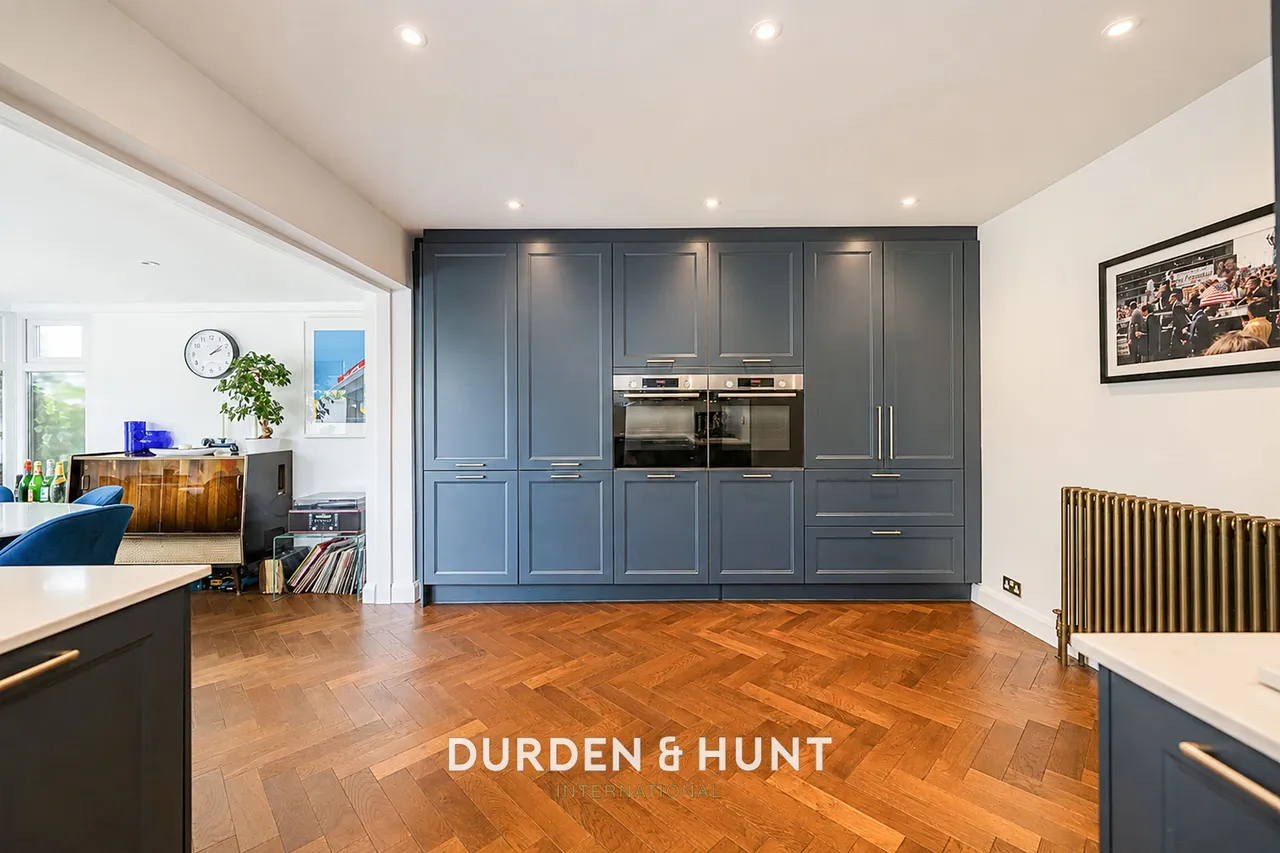 Hycliffe Gardens, Chigwell, IG7, photo 6
