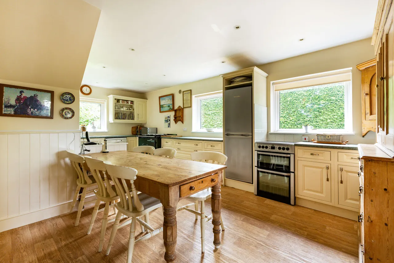 Gracious Street, Selborne, GU34, photo 6