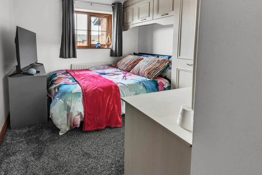 Fletton Mews, Rochdale OL12 6BY, photo 13