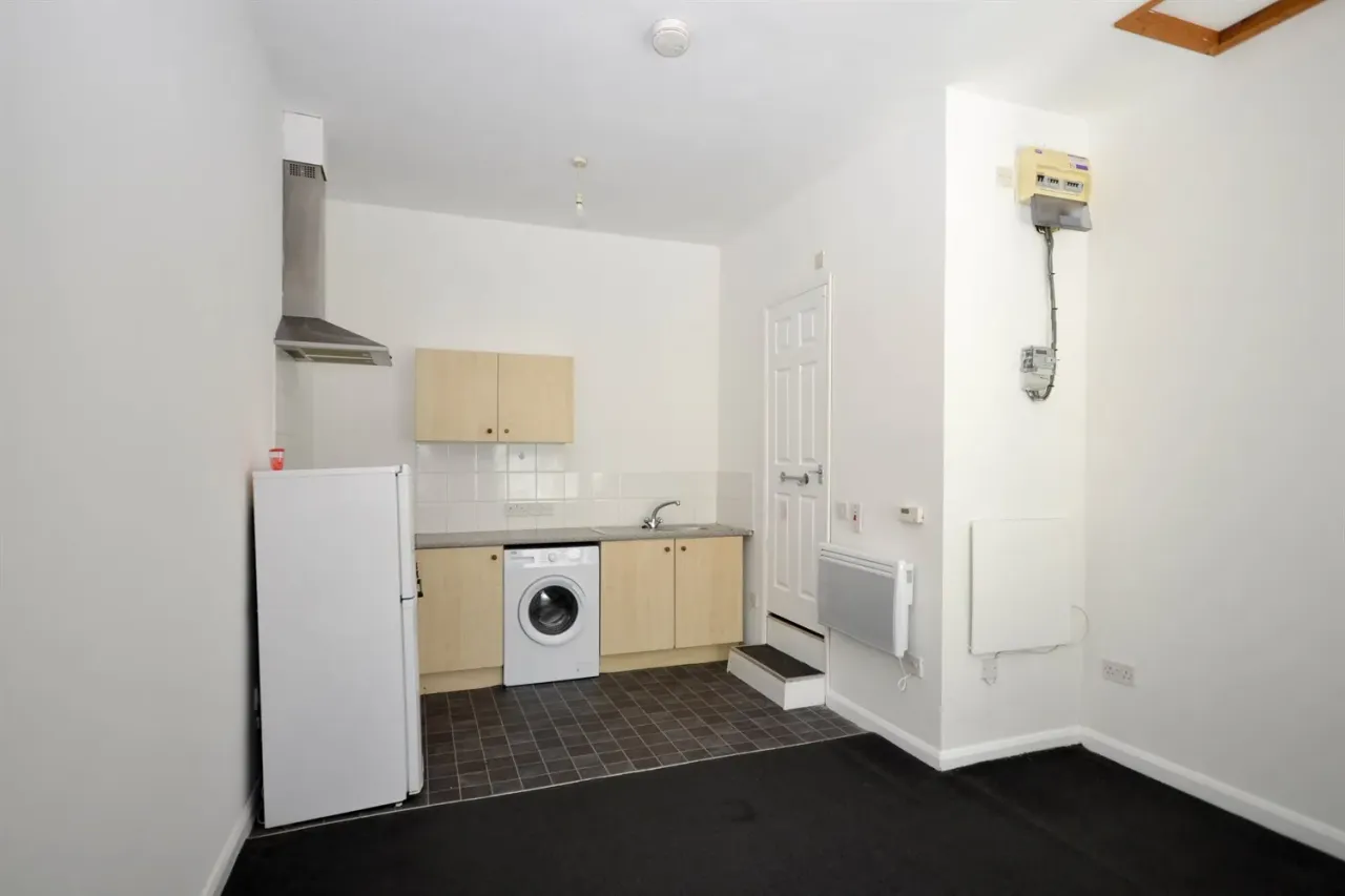 Albert Road, Jarrow, NE32, photo 4