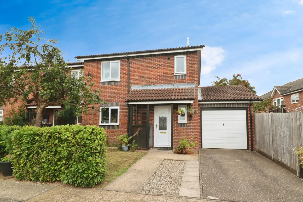 3 bed house for sale, Arthur Court, Chelmsford, CM1