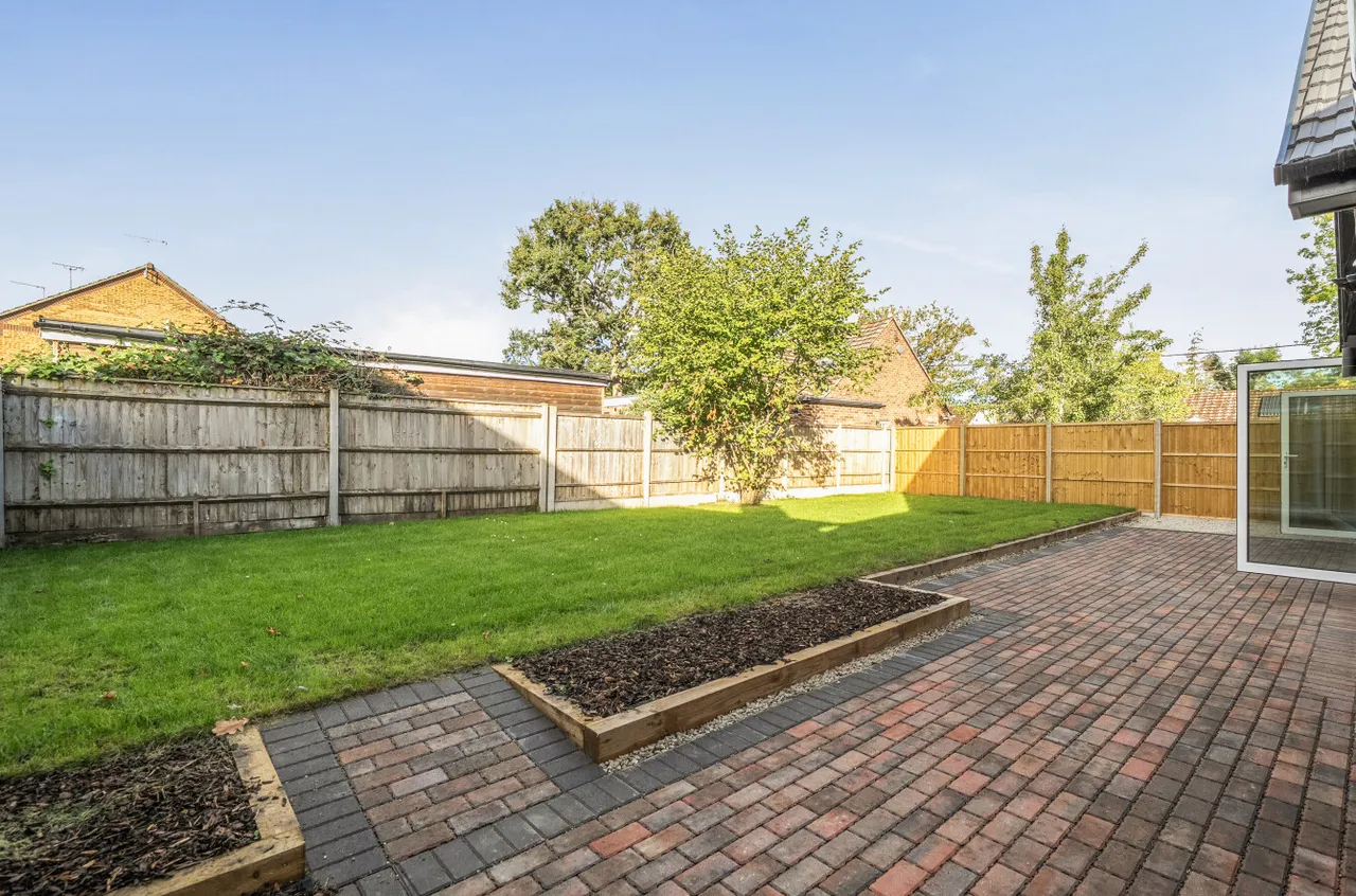 The Retreat, Totton, SO40, photo 12
