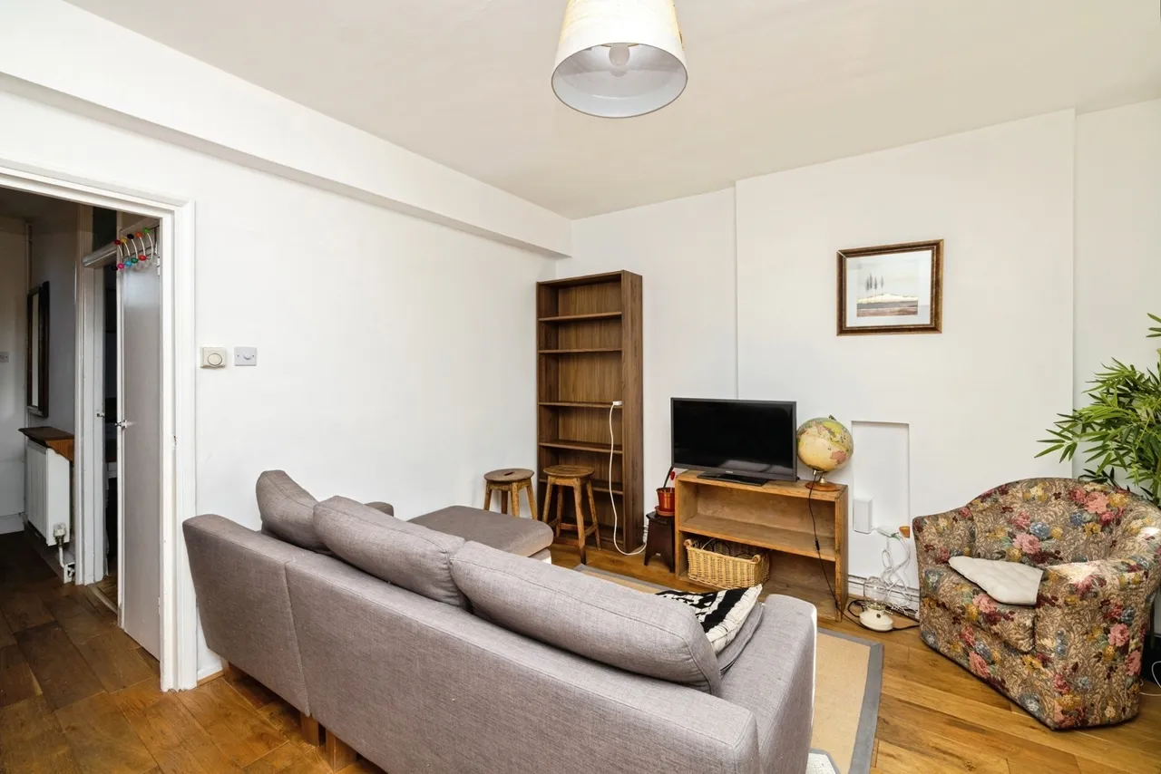 Worsopp Drive, Clapham, London, SW4, photo 5
