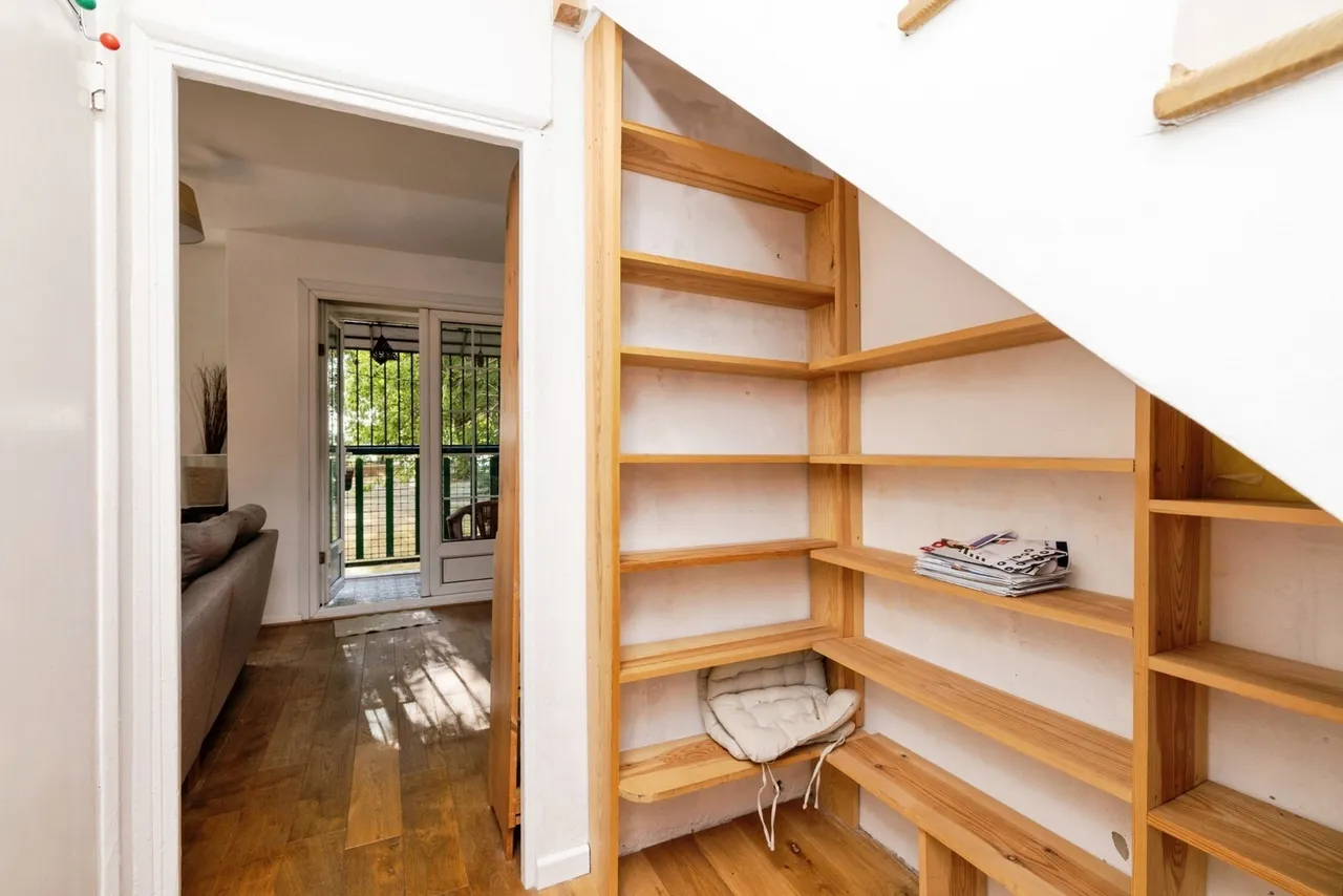 Worsopp Drive, Clapham, London, SW4, photo 11