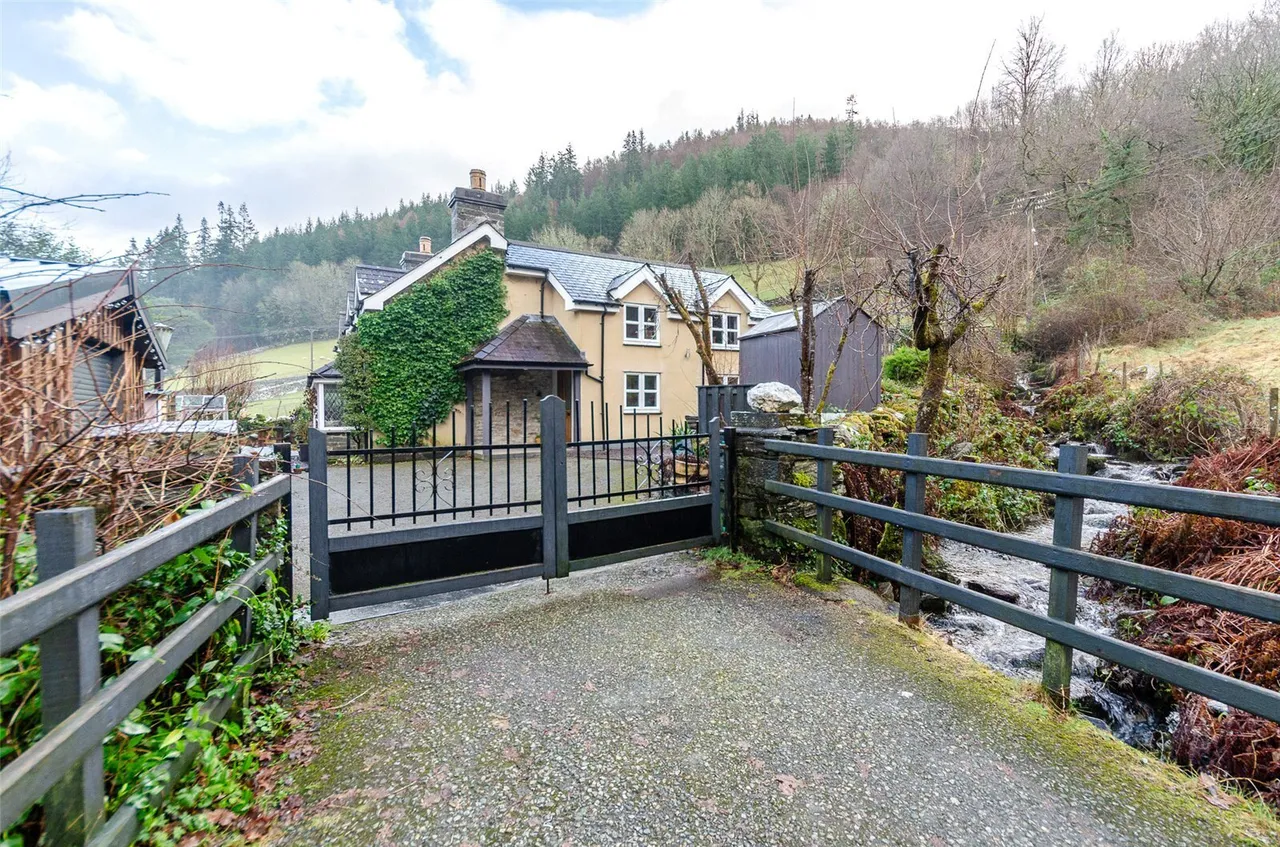 Ffordd Gethin, Betws-y-Coed, LL24, photo 29