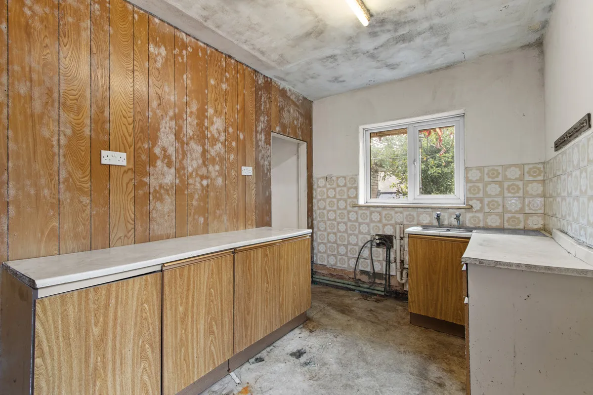 Mexborough, S64, photo 6