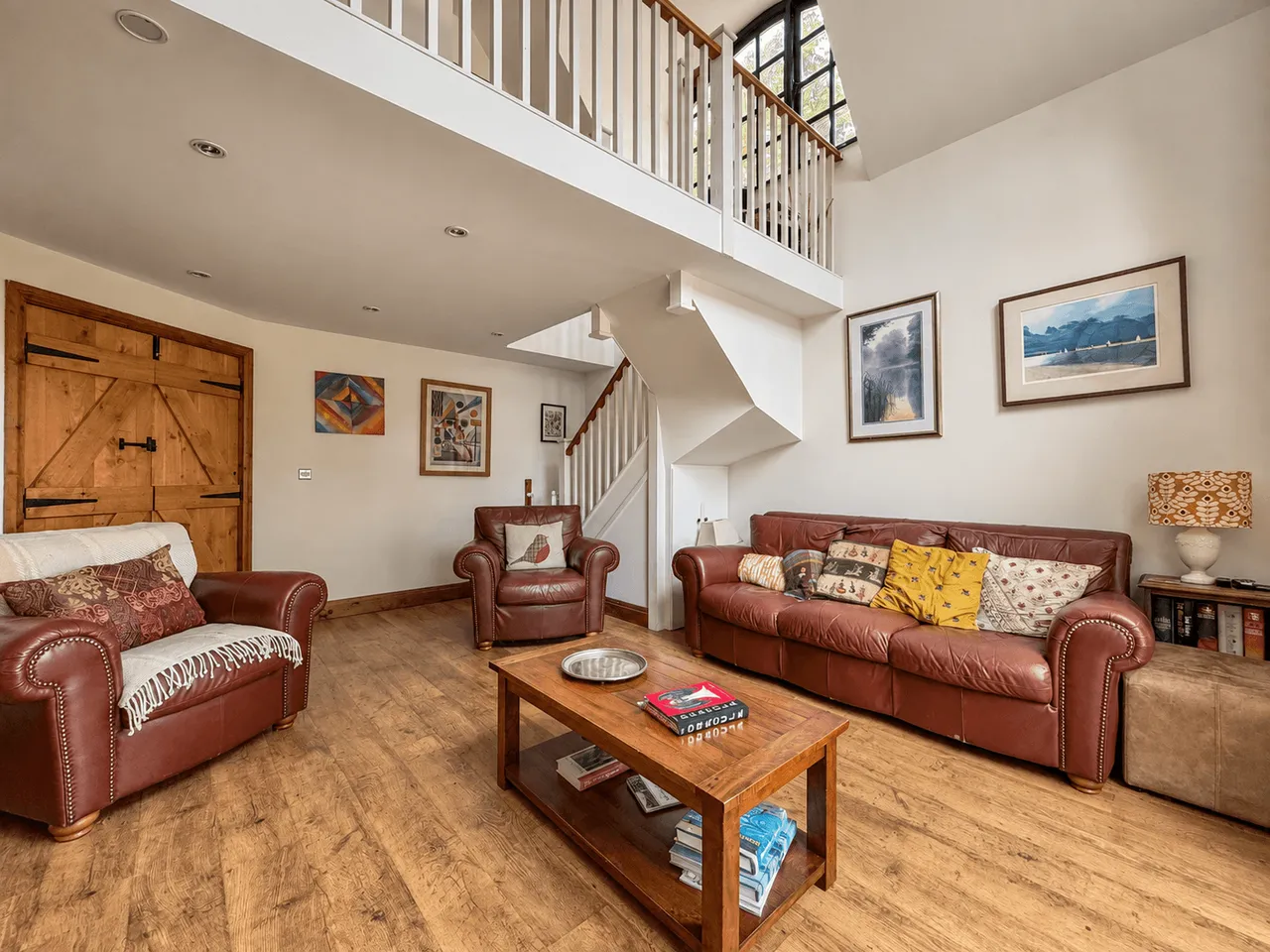 The Courtyard, Liscombe Park, Soulbury, LU7, photo 5