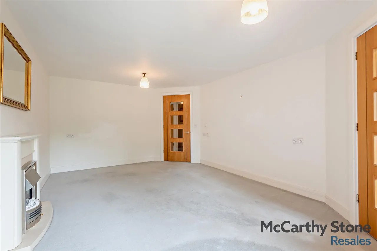 Station Road, Petworth, GU28, photo 12