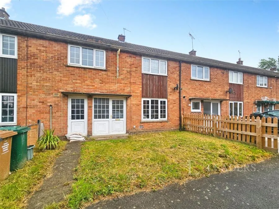 3 bed house for sale, Yates Avenue, Aston-on-Trent, DE72