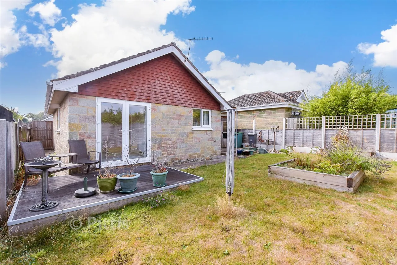 Lincoln Way, Bembridge, PO35, photo 2