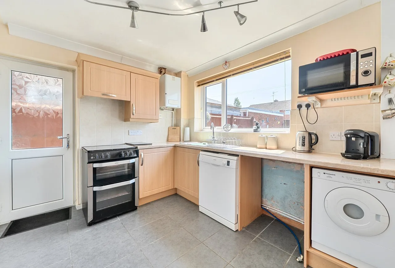 Churchill Grove, Tewkesbury, GL20 8DW, photo 9
