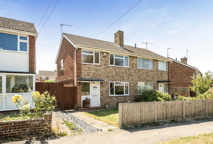 3 bed house for sale, Churchill Grove, Tewkesbury, GL20
