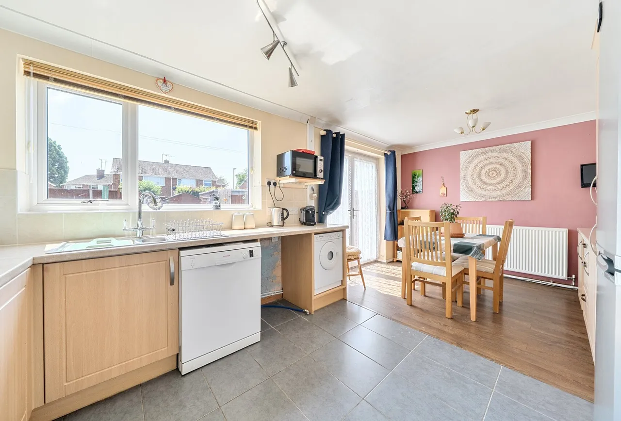 Churchill Grove, Tewkesbury, GL20 8DW, photo 8