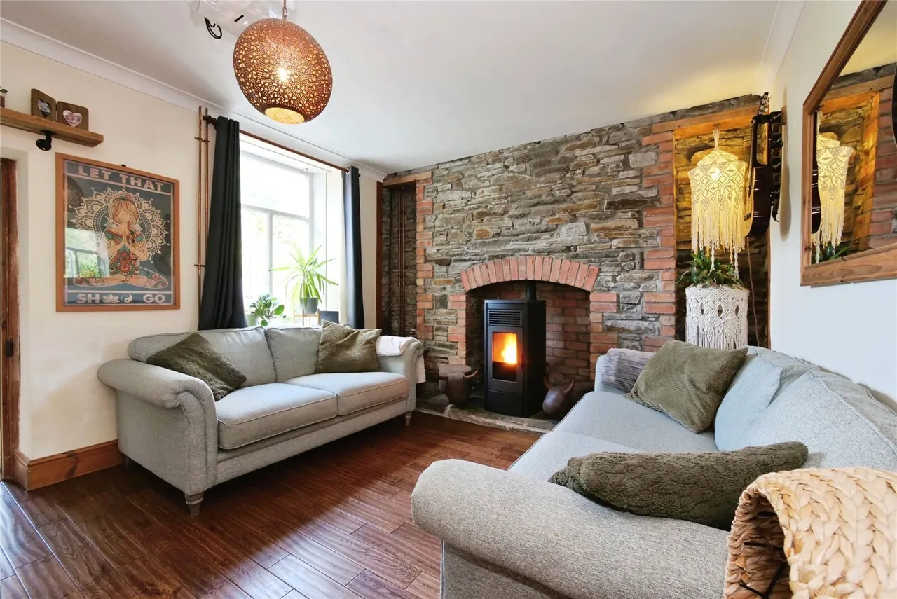 Rhiw Road, Rhiwfawr, SA9, photo 3