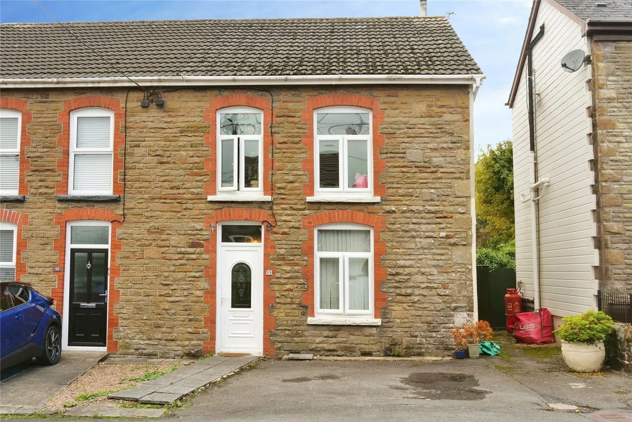 2 bed house for sale, Rhiw Road, Rhiwfawr, SA9