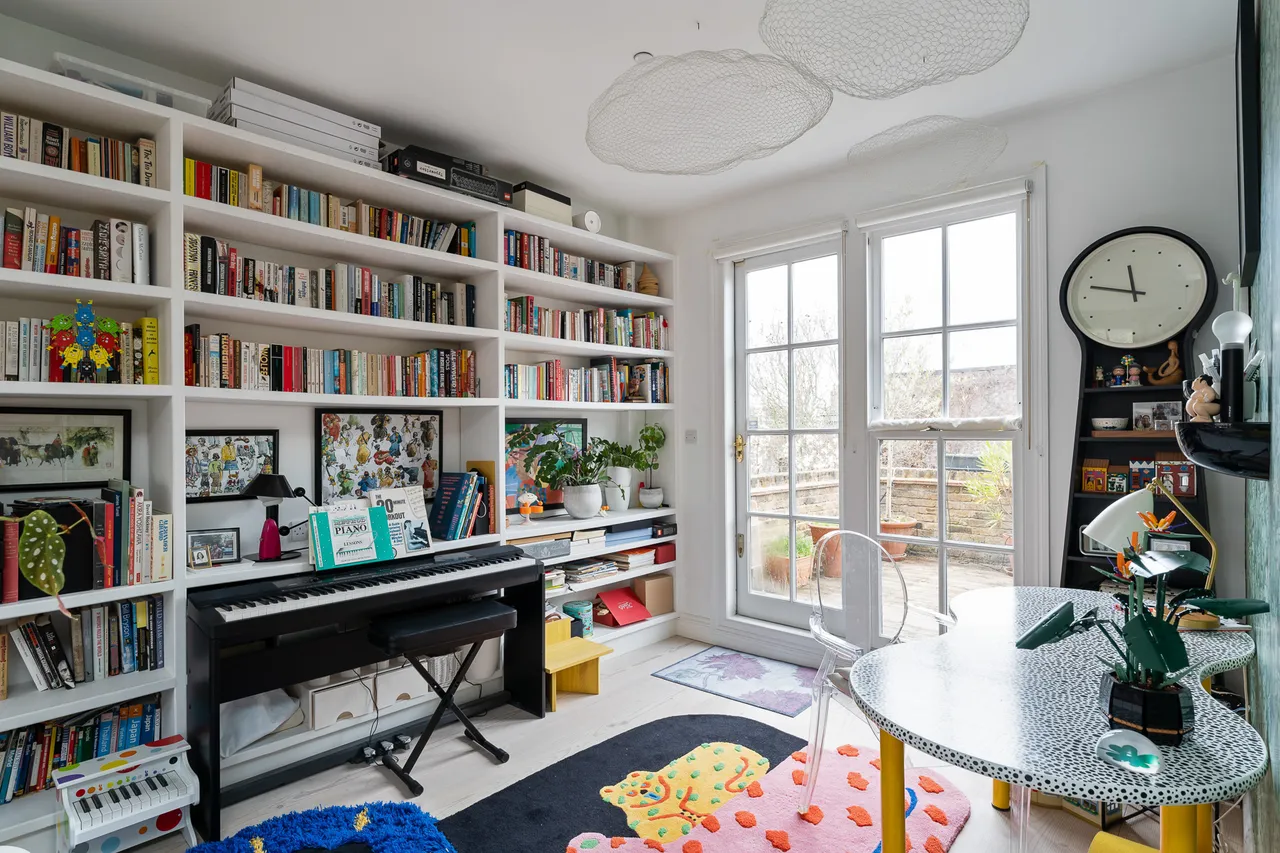 Kingsland Road, London, E8, photo 24