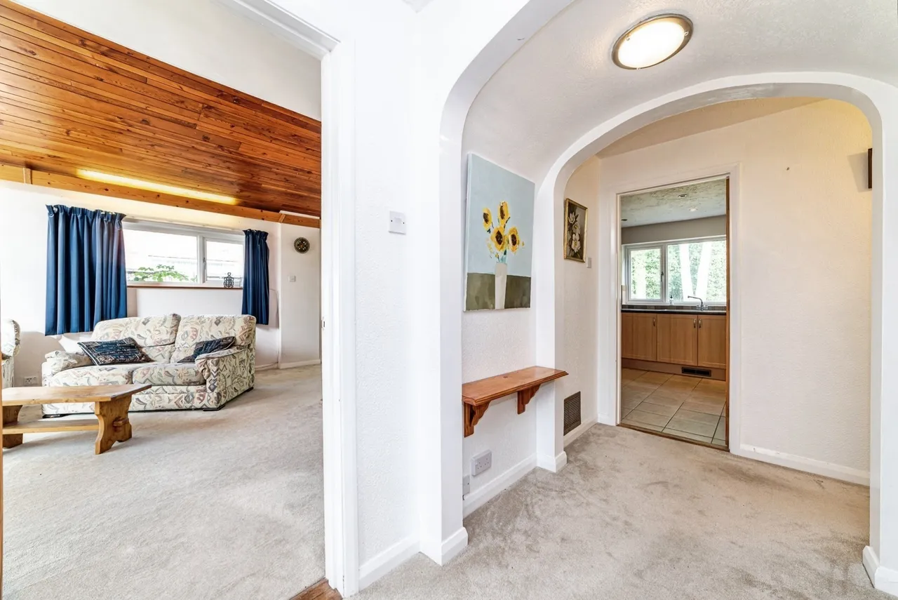Conifer Close, Baughurst, RG26, photo 3