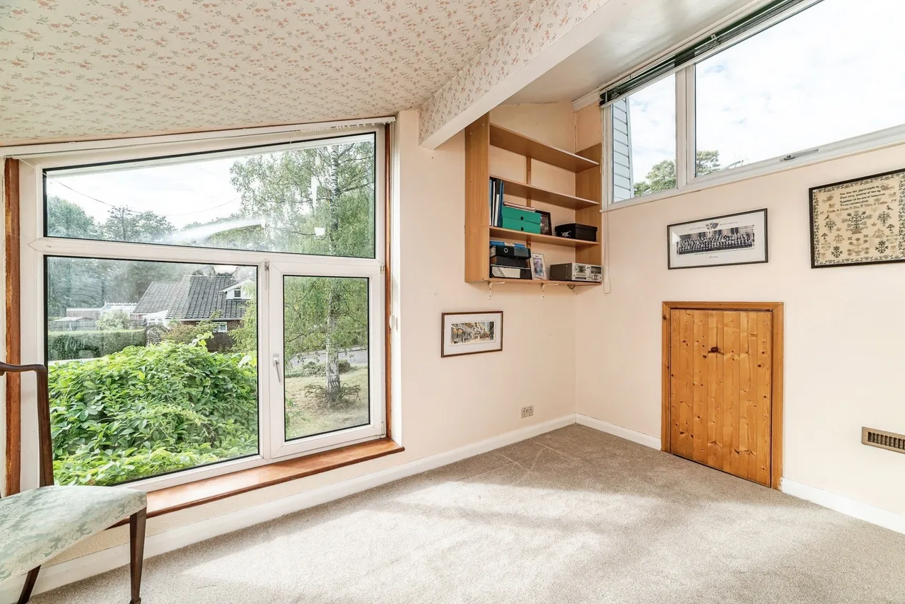 Conifer Close, Baughurst, RG26, photo 17