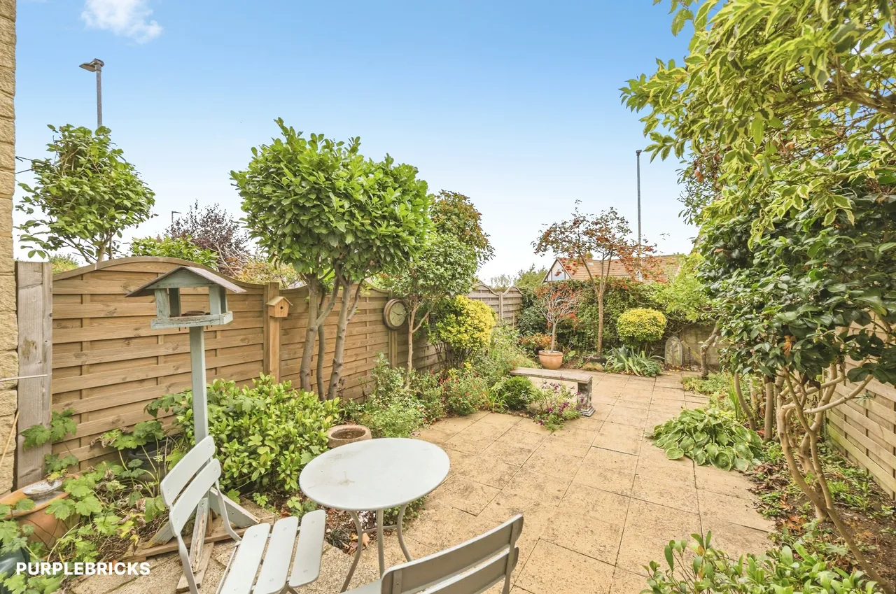 Grey Gables, Netherton, WF4, photo 18