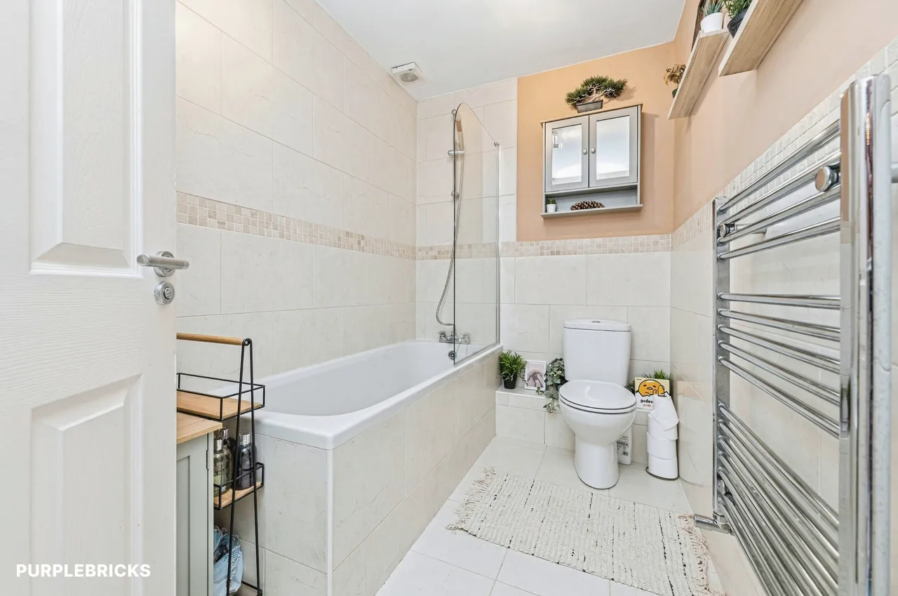 Grey Gables, Netherton, WF4, photo 15