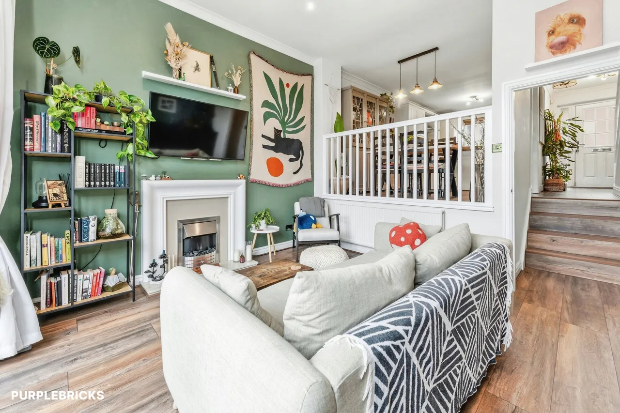 Grey Gables, Netherton, WF4, photo 5