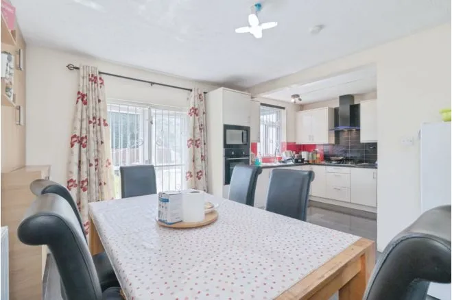 Hillary Place, Leicester, photo 4