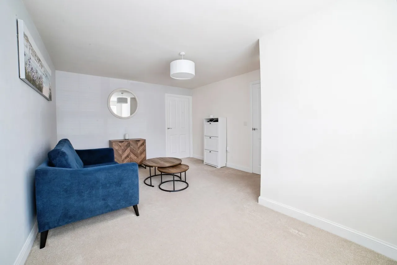 Sky Walk, Mansfield, Nottinghamshire, NG18, photo 10
