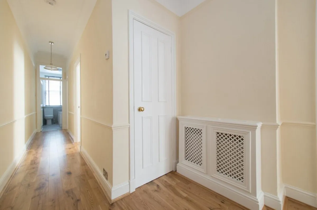 2 bed flat to rent, London, W1G
