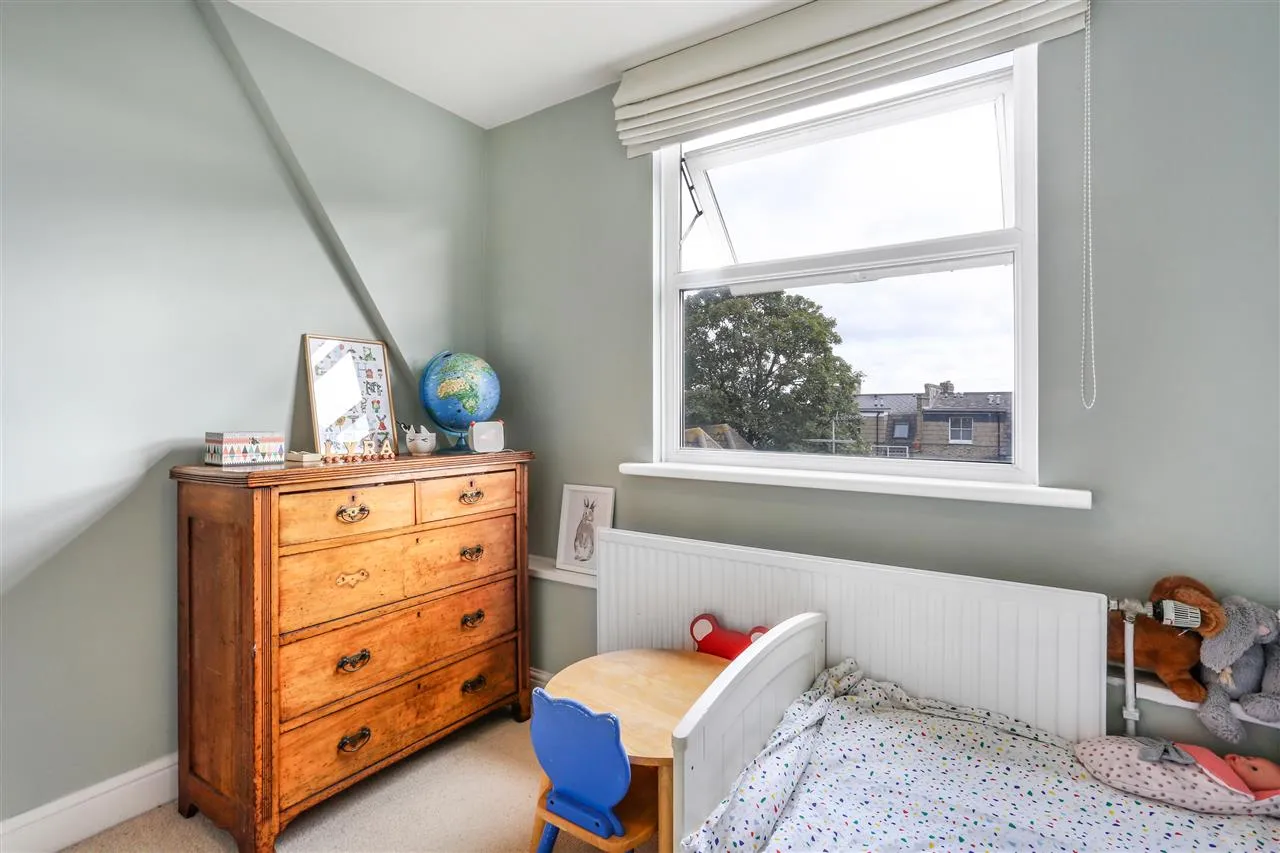 Marlborough Road, London, photo 11