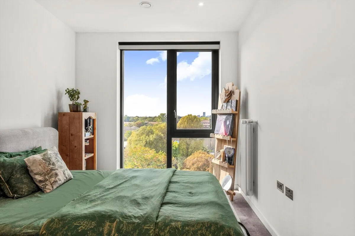 Ronalds Road, Brentford, TW8, photo 20