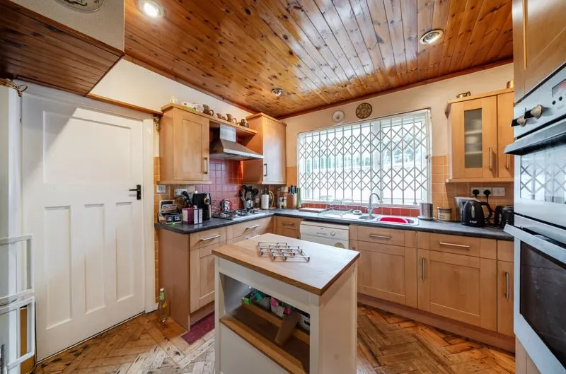 Graham Road, Purley CR8 2EN, photo 6