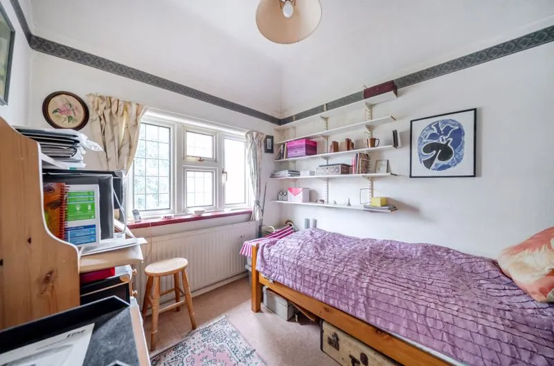 Graham Road, Purley CR8 2EN, photo 13