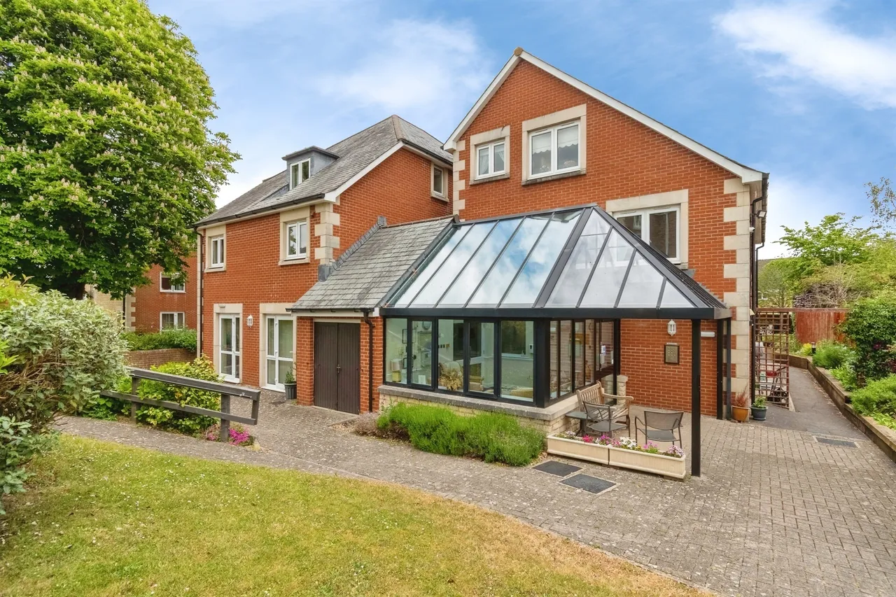 1 bed retirement property for sale — Lowbourne, Melksham