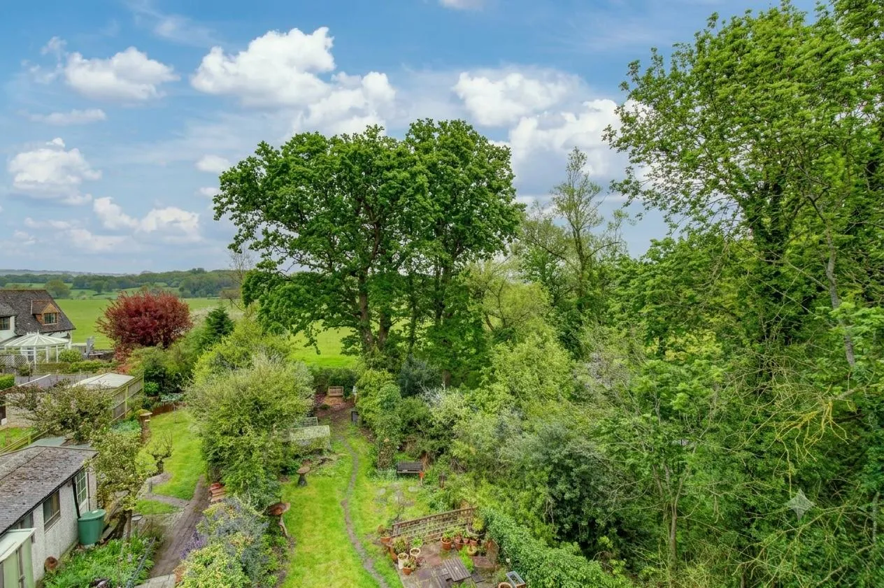 Honeycrock Lane, Redhill, RH1, photo 4