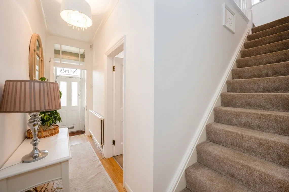 Ormskirk Road, WN8, photo 4