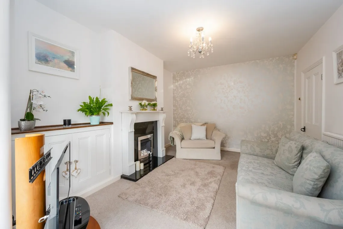 Ormskirk Road, WN8, photo 8