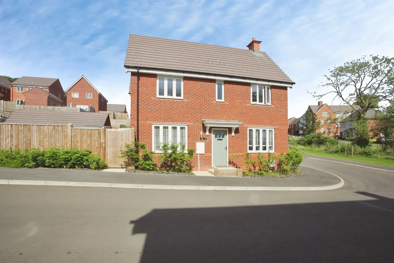 Shamrock Close, Rugby, CV21, photo 15