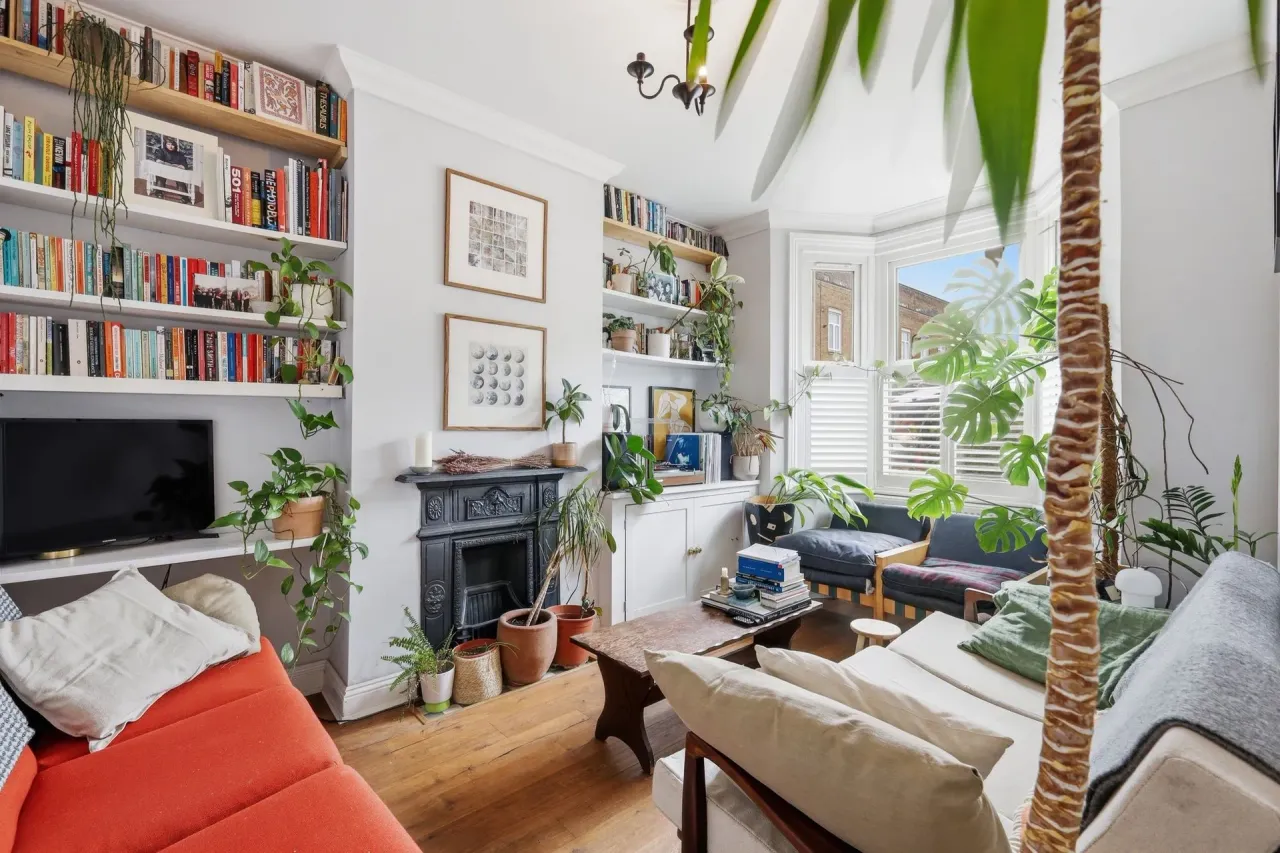 Francis Road, Leyton, E10, photo 2