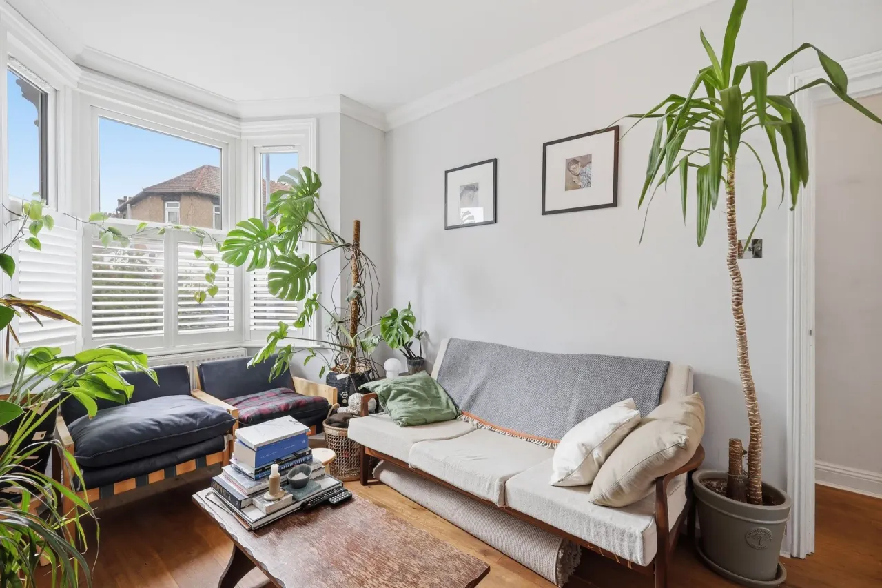 Francis Road, Leyton, E10, photo 3