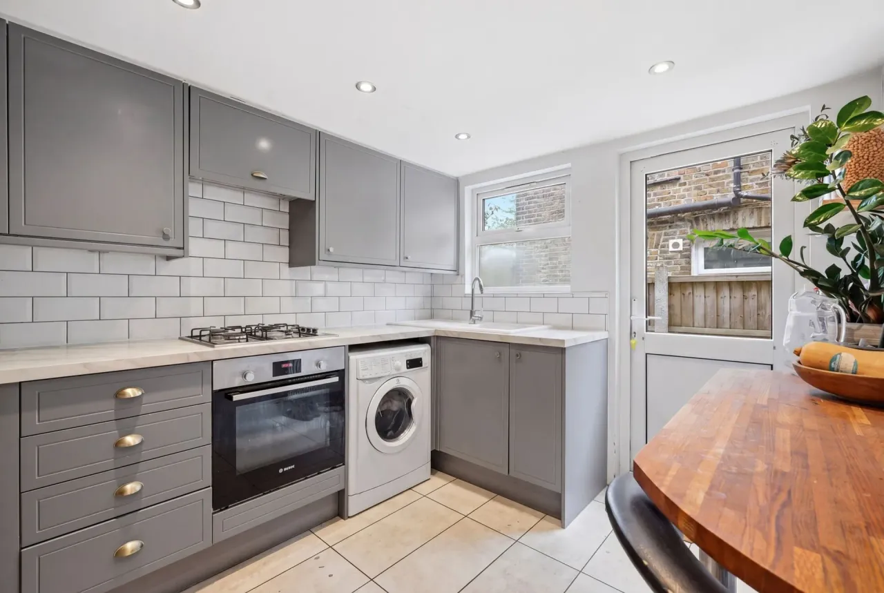 Francis Road, Leyton, E10, photo 6