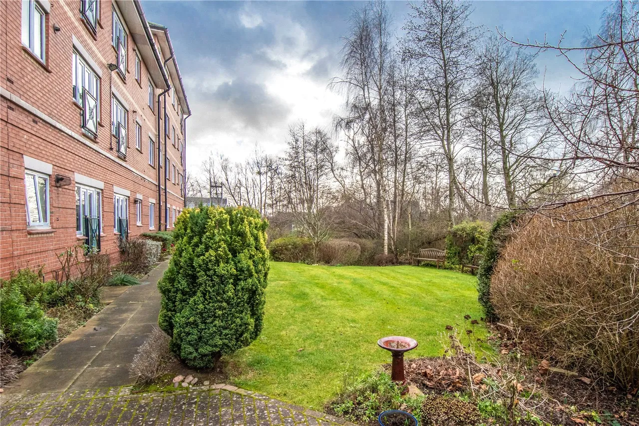 Burcot Lane, Bromsgrove, Worcestershire, B60 1AD, photo 18
