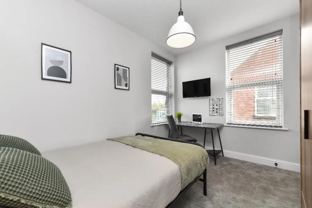 Marlborough Street, Dunkirk, NG7, photo 12