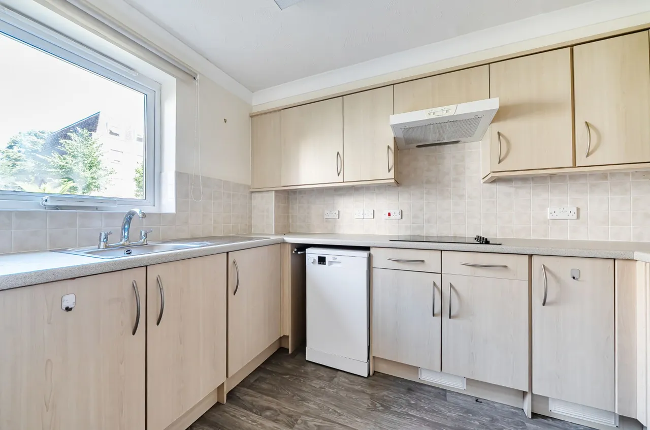 Stockbridge Road, Chichester, PO19, photo 4