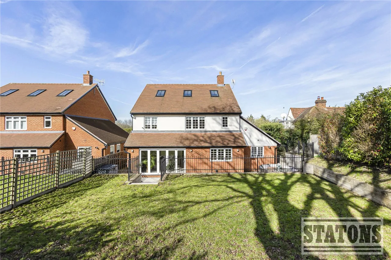 Blanche Lane, South Mimms, Potters Bar, Herts, EN6 3NZ, photo 5