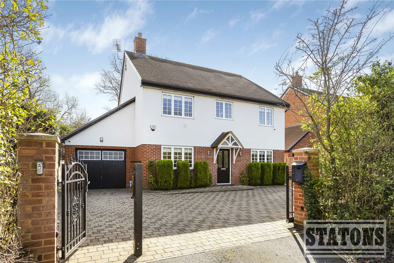 5 bed house for sale — Blanche Lane, South Mimms, Potters Bar, Herts, EN6 3NZ